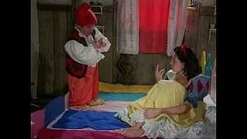 Les 7 Nains Blanche Neige Film Porn