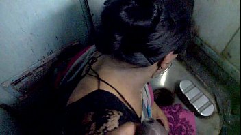 Indian Old Aunty Touching Cock Train Porn