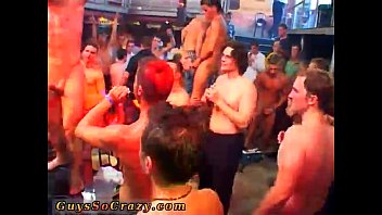 Bar Gay Video Porno