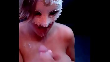 Two Masked atrevida Girl In Salon Porn