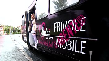 Porno Femme Francaise Dans Le Bus