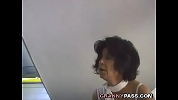 Young Fuck Granny Porn