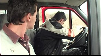 Video Gay Xxx Fist In A Car