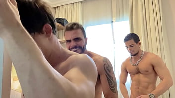 Gay Porno Cu Romani Soldati