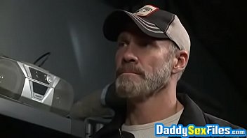 Daddy Muscle Gay Porno