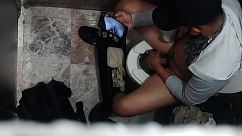 Amanteur Gay Video Porno Toilettes