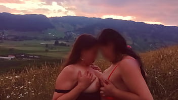 Lesbian Porn Friends Amateur