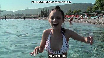 Tanned Teen atrevida Vacation Porn